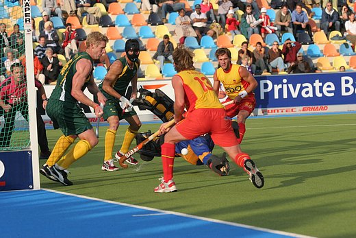 © Herbert Bohlscheid (www.sportfoto.tv) / Wolfgang Quednau (www.hockeyimage.net)