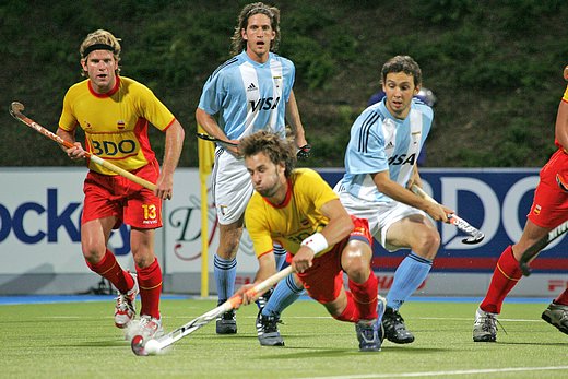 © Herbert Bohlscheid (www.sportfoto.tv) / Wolfgang Quednau (www.hockeyimage.net)